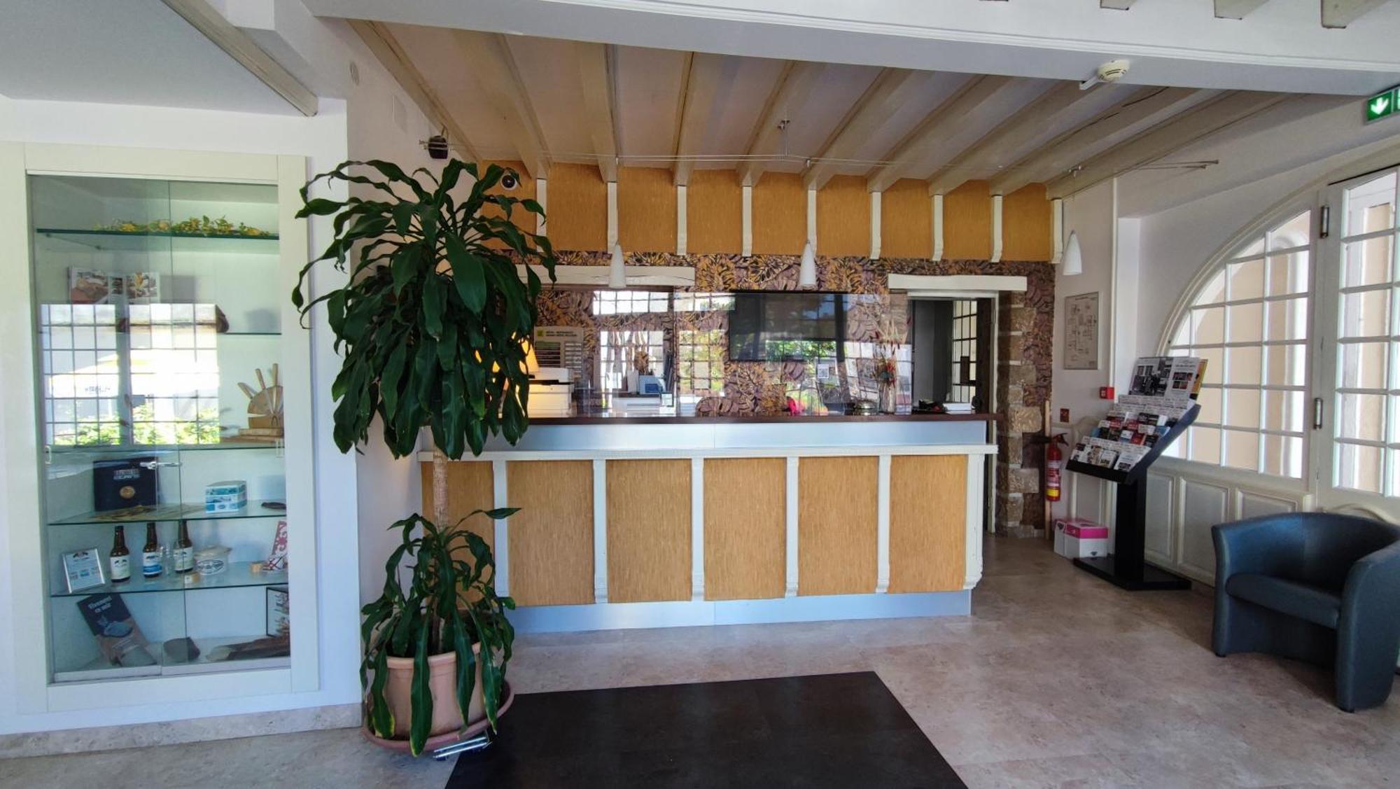 Logis Grand Hotel Pelisson Nontron Exterior foto